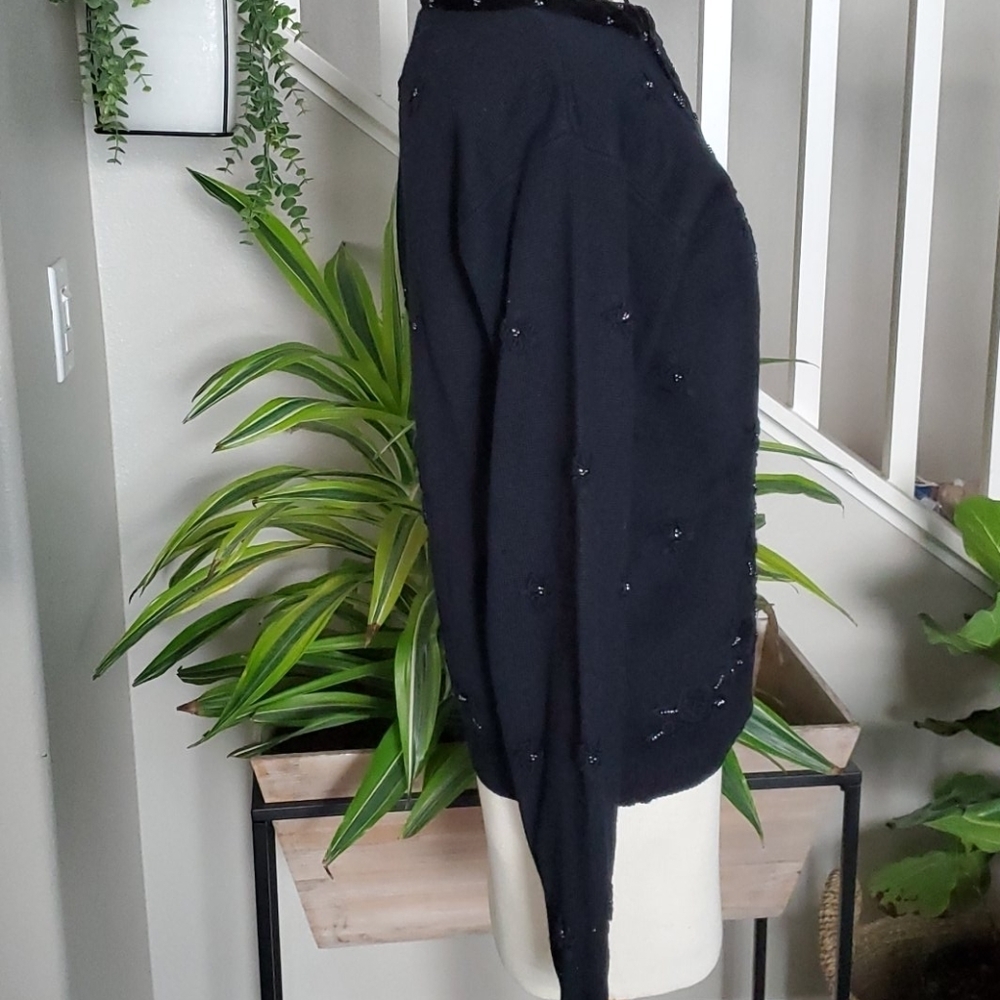 Vintage Ship'N Shore Black Beaded Embroidered Hook Front Cardigan Sweater Small - Picture 10 of 13